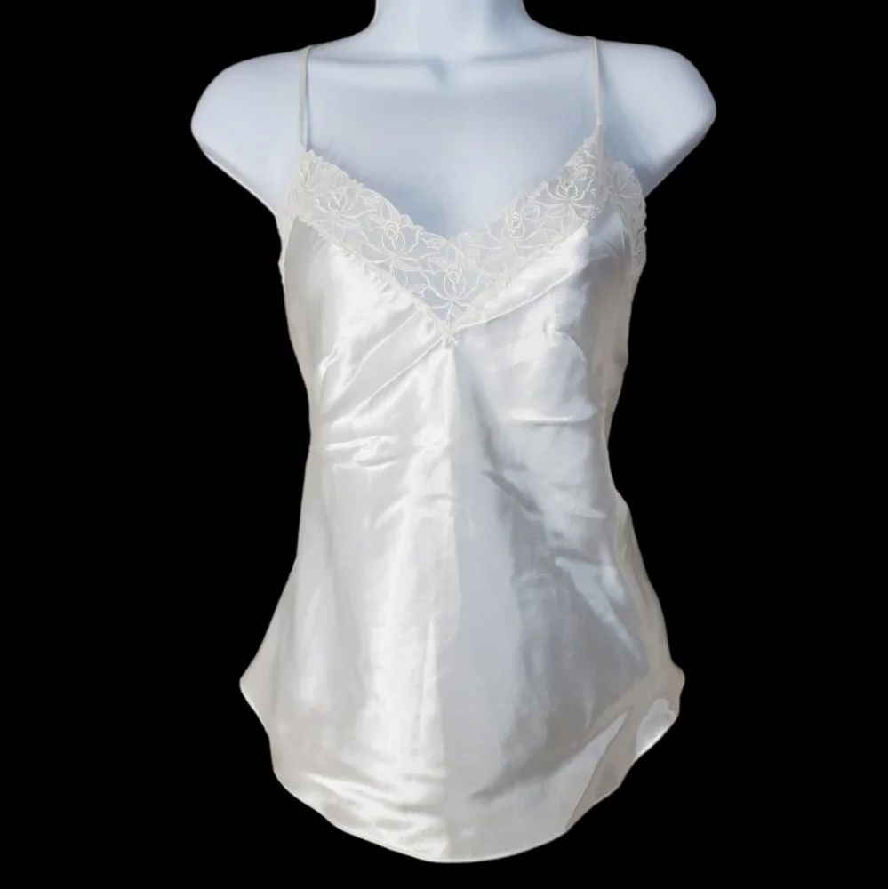 NWOT Victoria Secret white satin & lace camisole blouse top Womens Large